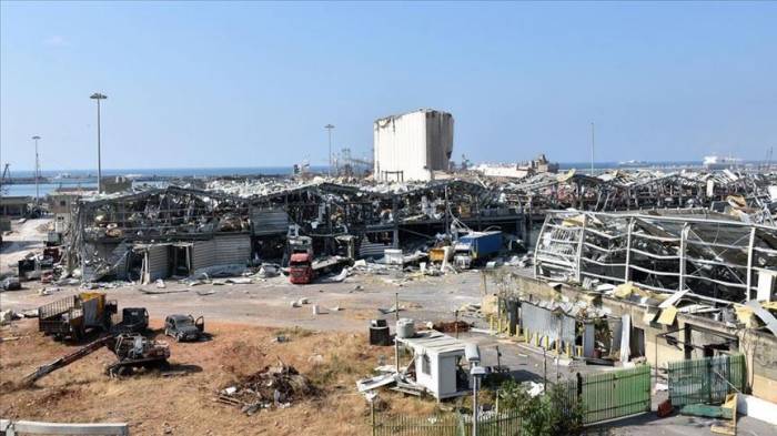 Число жертв взрыва в порту Бейрута достигло 154
