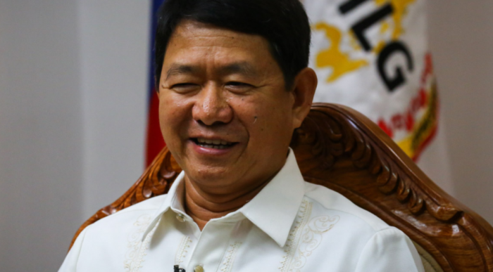 Глава МВД Филиппин повторно заразился коронавирусом