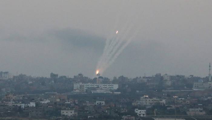Израиль дважды поразил цели ХАМАС в ответ на шары со взрывчаткой и ракеты