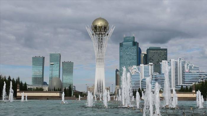 Казахстан с 17 августа поэтапно возобновляет международные перелеты
