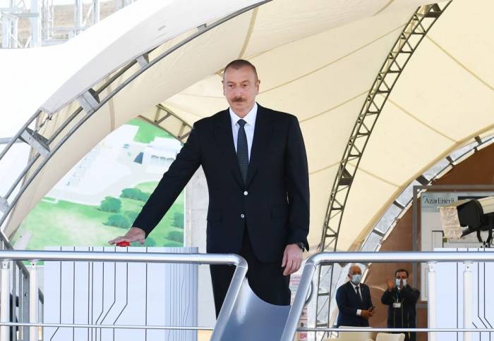 Президент Ильхам Алиев ознакомился со строительством подстанции "Гобу" - ФОТО