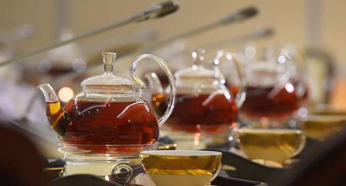 Черный контрафакт: в Таджикистане обнаружили опасный импортный чай