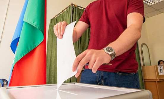 На выборах президента Беларуси досрочно проголосовали более 30% избирателей
