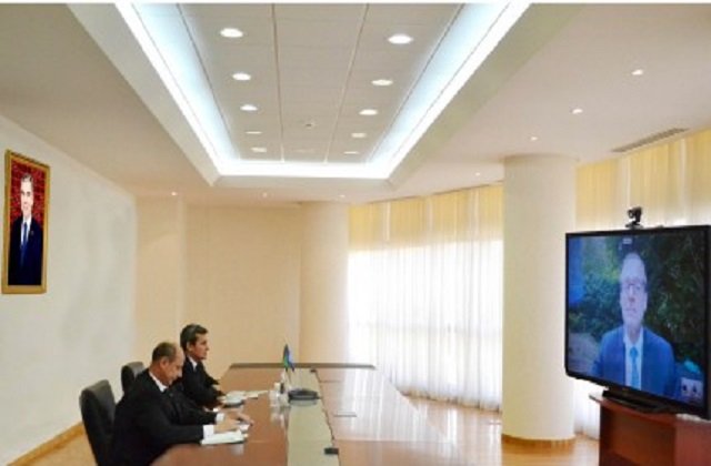 Туркменистан наращивает сотрудничество с ВОЗ по борьбе с коронавирусом
