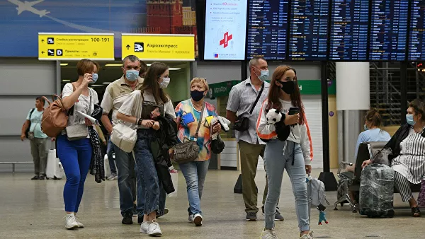 В МИД напомнили об ограничениях на въезд в Россию для иностранцев
В МИД напомнили об ограничениях на въезд в Россию для иностранцев
