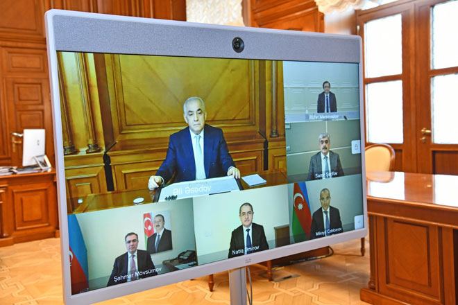 Состоялось первое заседание Наблюдательного совета Азербайджанского инвестиционного холдинга
