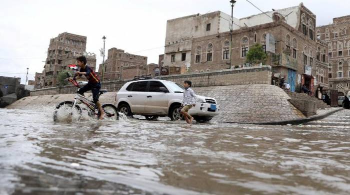 Жертвами наводнения в Йемене стали 17 человек
