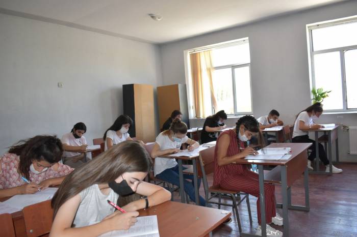 ГЭЦ об итогах вступительных экзаменов в Азербайджане