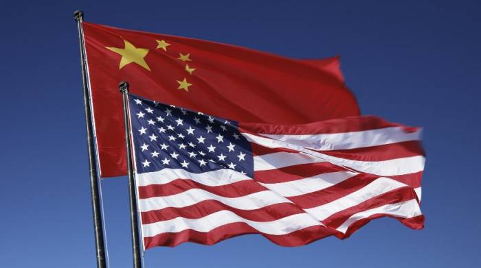 Китай и США планируют обсудить итоги торговой сделки 15 августа
