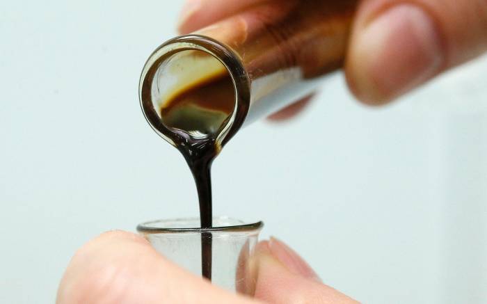 Азербайджан повышает конкурентоспособность нафталановой нефти

