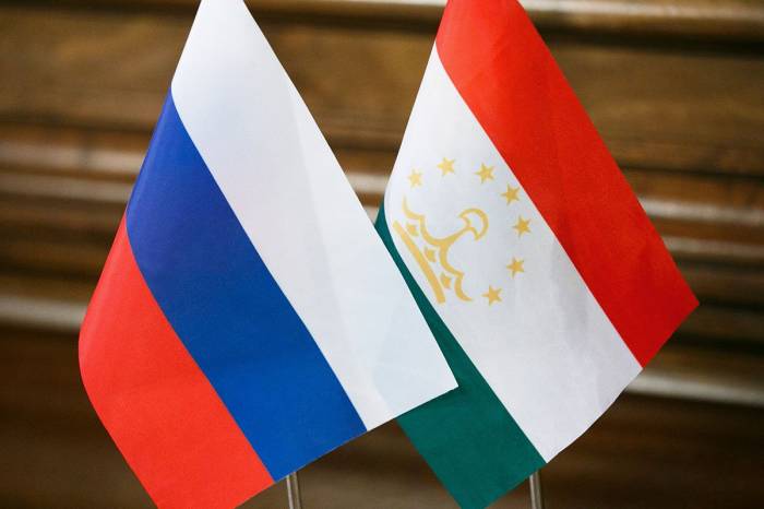 Таджикистан и Россия обсудили вопросы возобновления авиасообщения
