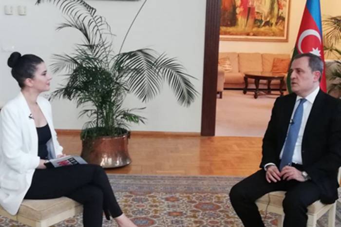 Глава МИД Азербайджана дал интервью телеканалу CNN Turk
