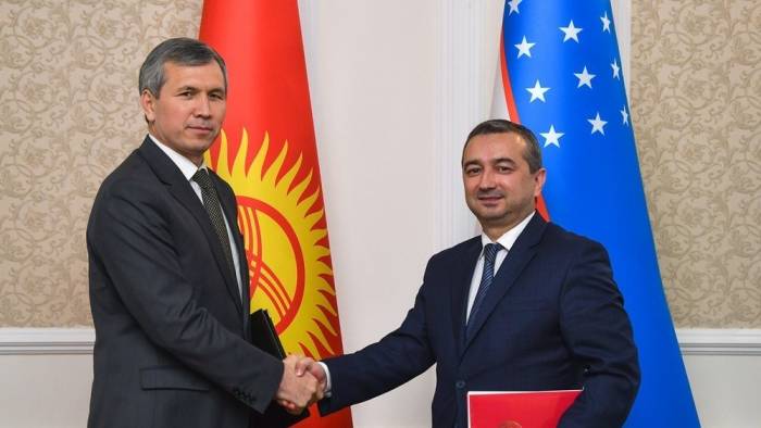 Кыргызстан и Узбекистан подписали 2 протокола по делимитации и демаркации госграниц
