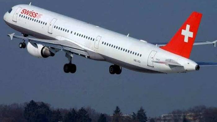 Швейцарская авиакомпания Swiss возобновила полеты из России
