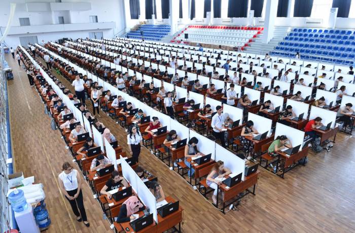 В Азербайджане в конкурсе по приему на работу учителей будут участвовать более 46 тыс. человек

