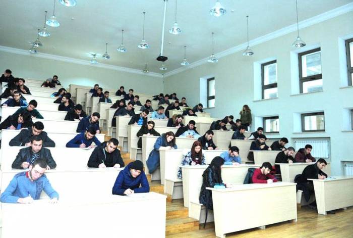 В Азербайджане стартует перевод студентов из вуза в вуз
