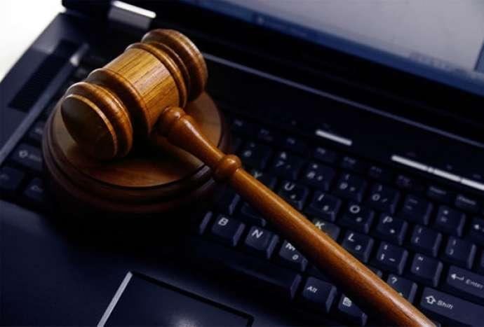В Азербайджане начато проведение судебных процессов в режиме онлайн
