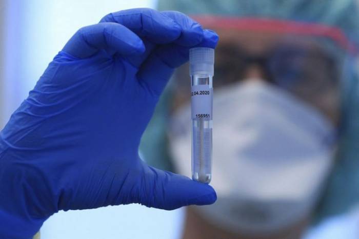 Завотделом TƏBİB: Против коронавируса нужно использовать вакцину, утвержденную ВОЗ