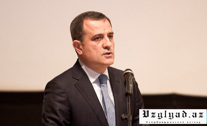 Глава МИД Азербайджана принял посла Греции

