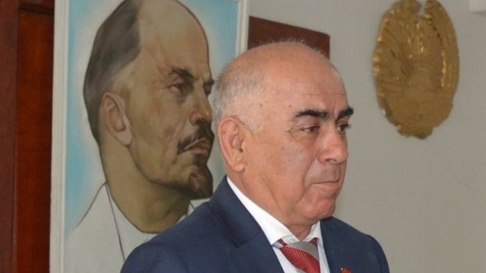 Компартия Таджикистана выдвинула своего лидера в президенты
