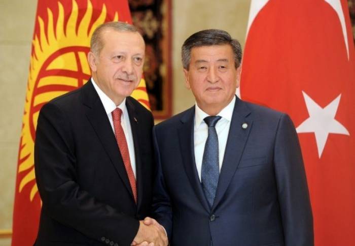 Главы Кыргызстана и Турции по телефону обсудили актуальные вопросы сотрудничества