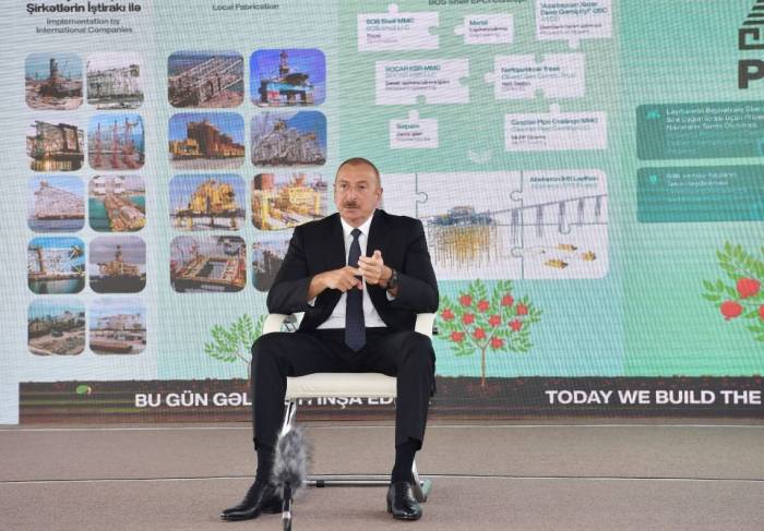 Ильхам Алиев: Если бы мы в то время были независимой страной, то Азербайджан мог стать богатейшей страной мира