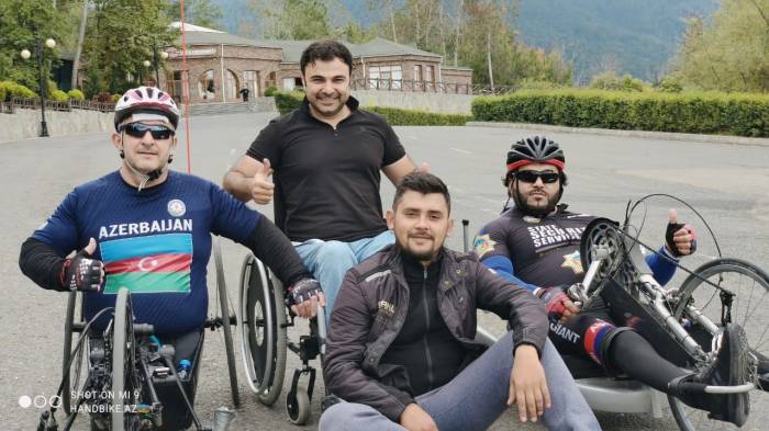 "Железные друзья" азербайджанцев - велоспорт в живописной Габале 