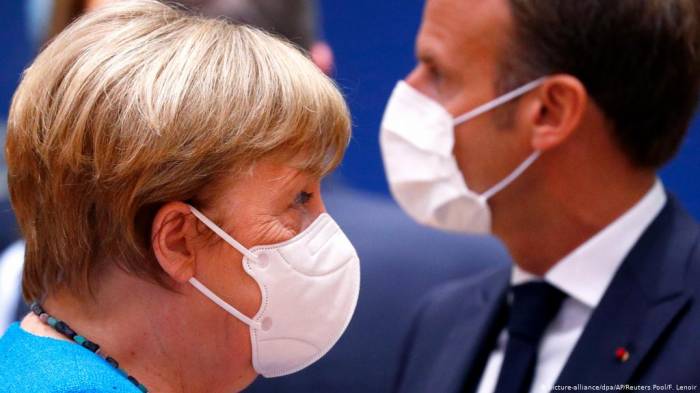 Канцлер Австрии заявил о начале второй волны пандемии в стране
