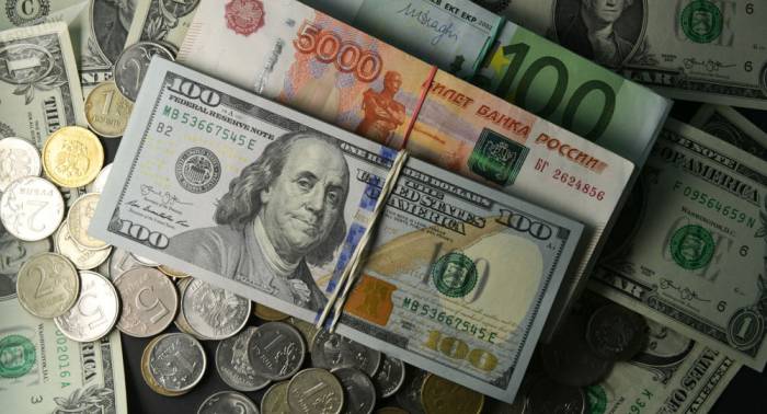 В Таджикистане резко подскочил курс евро к сомони