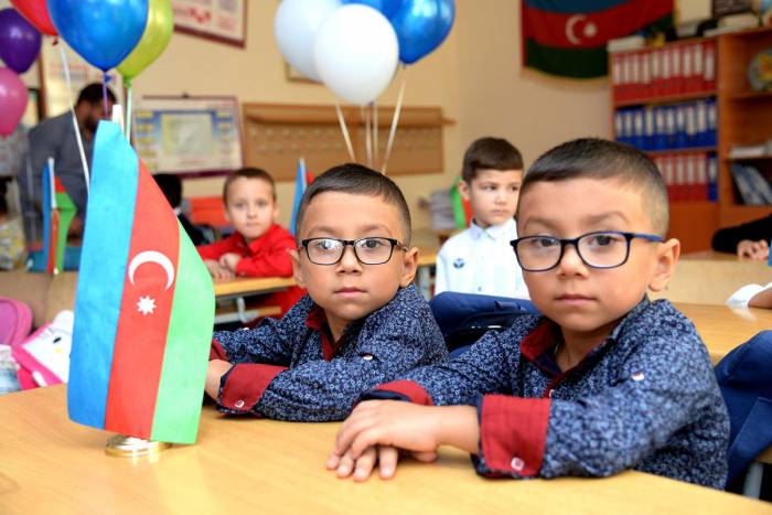 В Азербайджане свыше 100 тыс. детей будут привлечены к дошкольной подготовке
