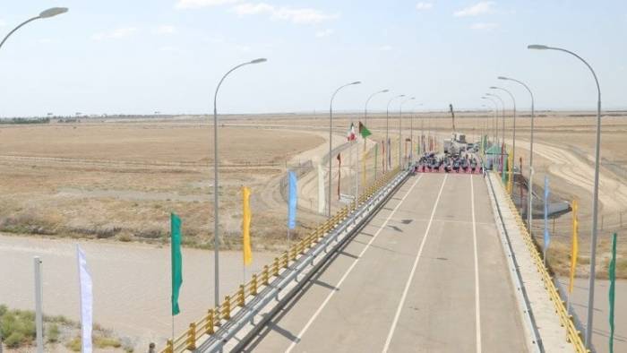 Туркменистан и Иран открыли границу на 10 дней
