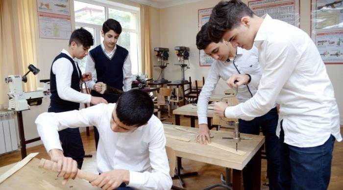 Названо число претендентов на студенческие вакансии в колледжах Азербайджана
