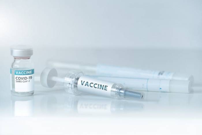 Мутации коронавируса не снижают эффективности вакцин
