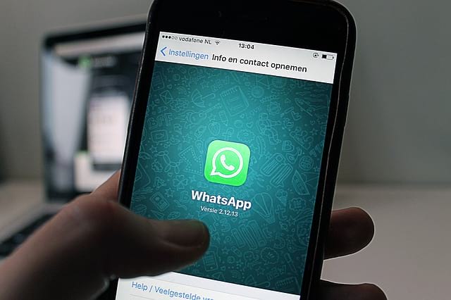 WhatsApp для браузера получит защиту отпечатком пальца
