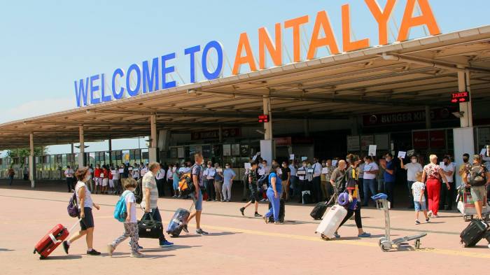 Азербайджанские туристы выбирают Турцию
