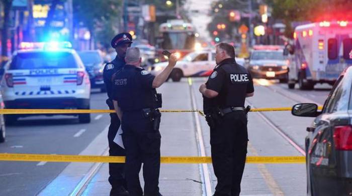 Шесть человек ранены при стрельбе в Торонто
