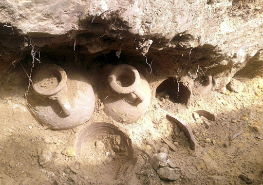 В Туркмении найдены метровые амфоры возрастом около 2 тыс. лет