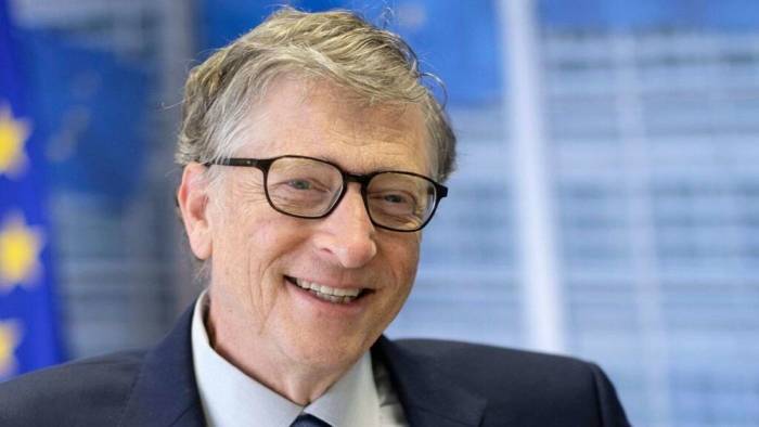 Билл Гейтс назвал предполагаемые сроки окончания пандемии
