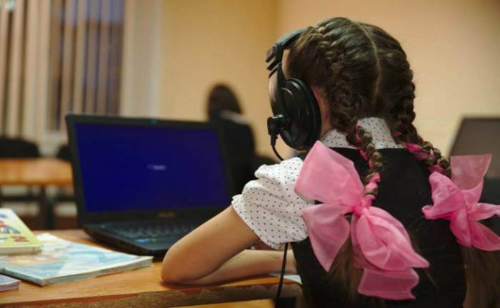 В Узбекистане онлайн-обучение для учащихся школ стартует 14 сентября.