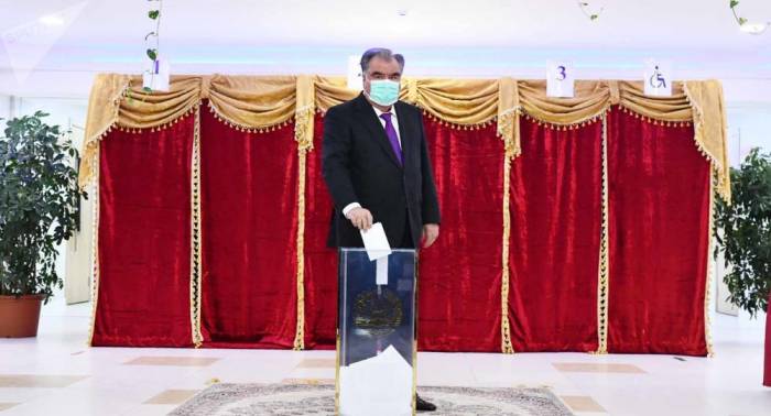 Представитель Рахмона прокомментировал президентские выборы в Таджикистане