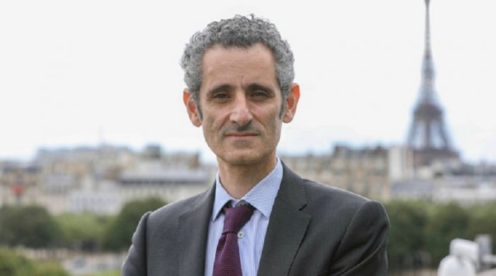 Посол Франции: Опечален человеческими потерями в Барде
