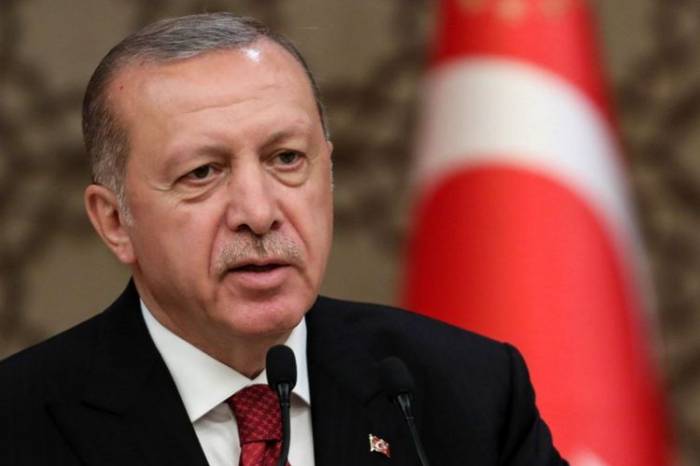 Эрдоган: Еще раз повторяю, Макрон нуждается в лечении психического расстройства
