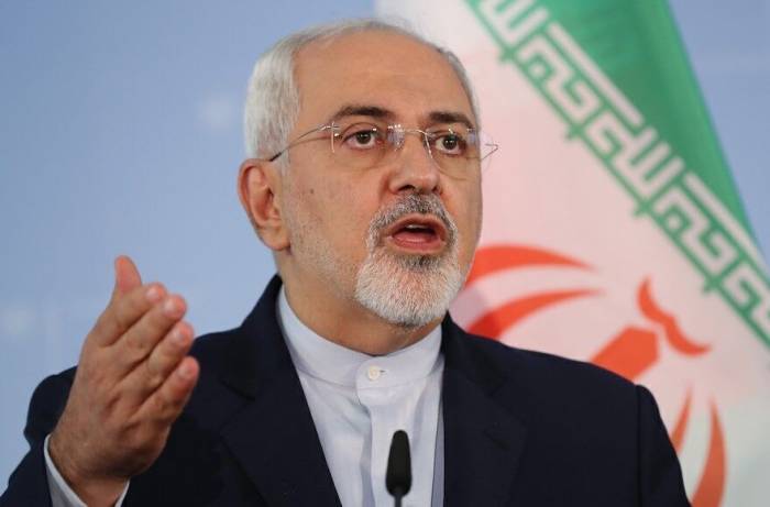 Иран не намерен вовлекаться в гонку вооружений в регионе, заверил Зариф
