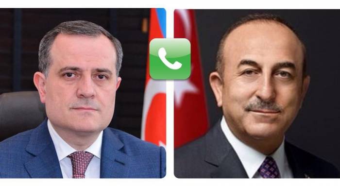 Состоялся телефонный разговор между главами МИД Азербайджана и Турции
