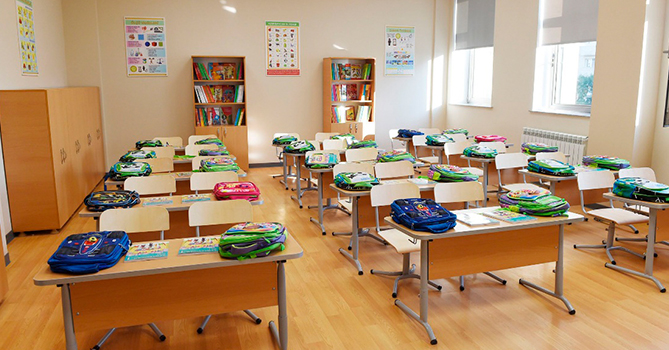 В Азербайджане 37 школ, 60 классов переведены на дистанционное обучение из-за коронавируса
