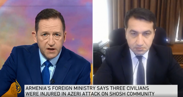 Хикмет Гаджиев дал интервью телеканалу "Аль-Джазира" в связи с ракетным обстрелом Гянджи

