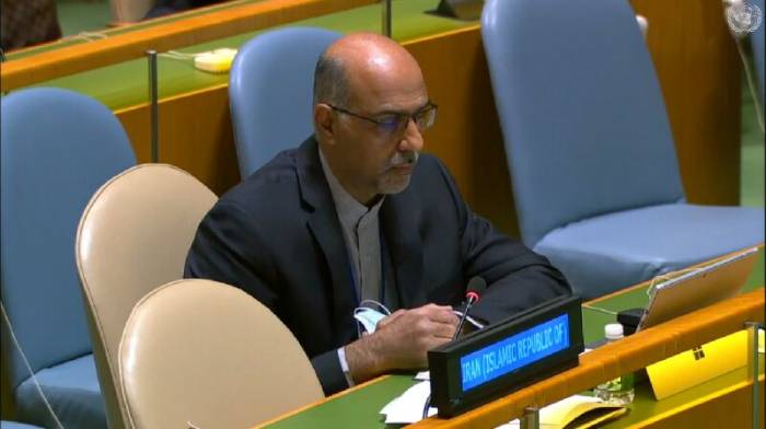 Иран назвал односторонние действия США реальной угрозой правам человека