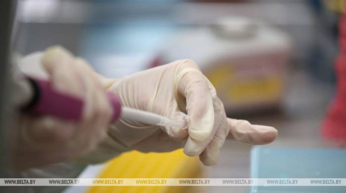 В Чехии число зараженных COVID-19 выросло на 8325 - вдвое больше, чем накануне
