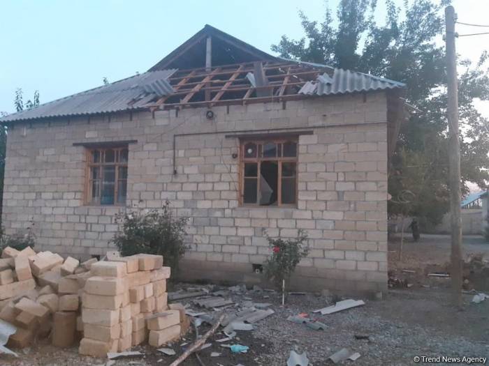 В результате артобстрела Барды армянскими вооруженными силами серьезно пострадали 5 частных домов - МЧС