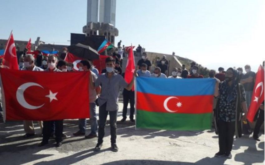 В турецком Игдыре прошла акция в поддержку Азербайджана
